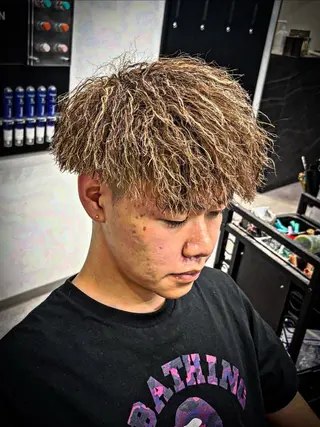 ショート カラー パーマ ヘアアレンジ メンズ men'slapis YUTOのヘアスタイル