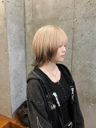 ショート カラー 🌈艶ハイトーン特化 🌈NOZOMUのヘアスタイル