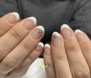 ミディアム 横山 志保のネイルデザイン