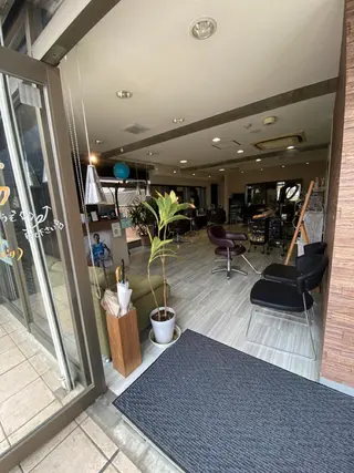 【南草津】髪質改善 ヘナカラー&縮毛矯正のヘアスタイル