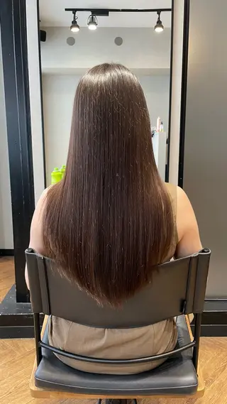 ロング 檜谷 晴　顔周りカットのヘアスタイル
