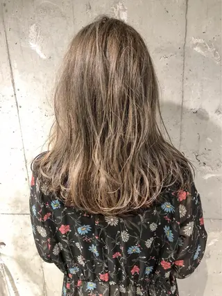 ロング カラー レイヤーカット 韓国ヘアayameのヘアスタイル