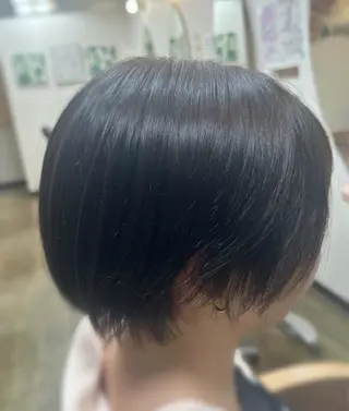 ショート カラー 松村 ゆうのヘアスタイル