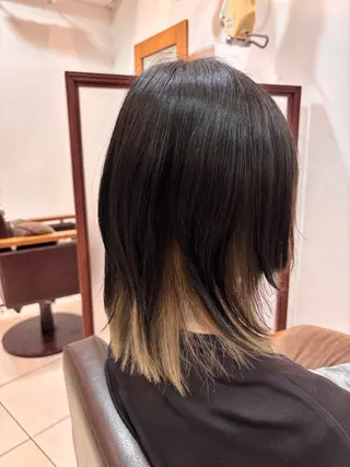 ミディアム 山田 愛のヘアスタイル