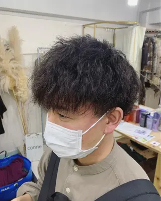 ショート パーマ メンズ キマるメンズパーマ クメユウキのヘアスタイル