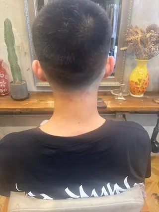 メンズ アシスタント YASUTOのヘアスタイル