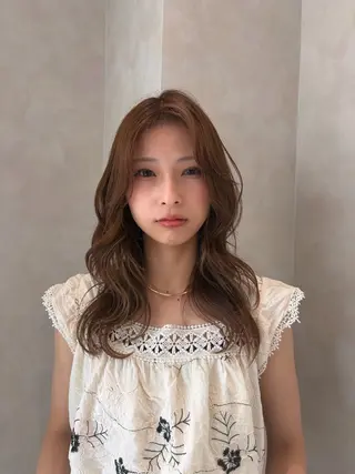 セミロング asuka/ 大阪梅田のヘアスタイル