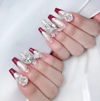 ネイル 🎀M nails✨ ビューティーのネイルデザイン