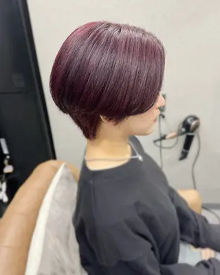 ショート カラー Okayu .のヘアスタイル