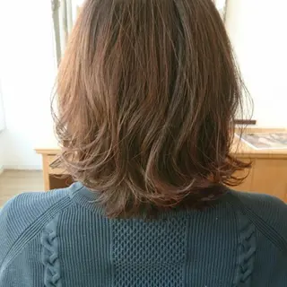ミディアム カラー 山形 光輪子のヘアスタイル