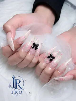 ネイル IRO Nail Studioのネイルデザイン
