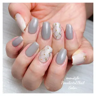 ミディアム ネイル 🐾enen style 🐾のネイルデザイン