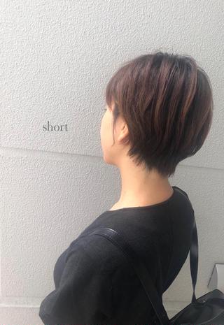 ショート 岸川 恭子のヘアスタイル