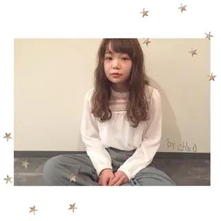 セミロング 市川 千夏のヘアスタイル