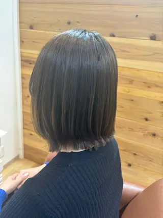ミディアム カラー Circus 石原愛里のヘアスタイル
