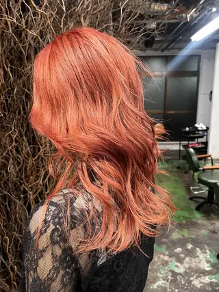 ロング カラー 野上 優子のヘアスタイル