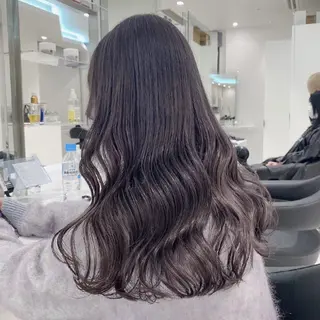 セミロング カラー ブリーチ透明感カラー 🍑トウヤ🍑のヘアスタイル