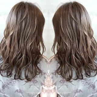 セミロング カラー ヘアアレンジ キッズ ネイル マツエク・マツパ 夜23時まで予約🉑 reverieあきらのヘアスタイル