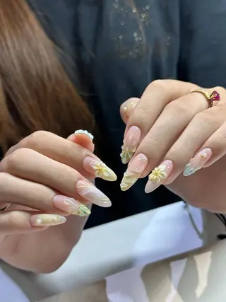 ネイル Minette nailHuongのネイルデザイン