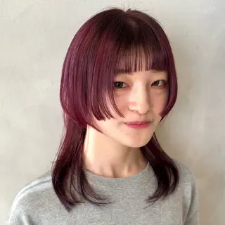 ミディアム カラー デザインカラー/パー マ🦖外岡咲希🦖のヘアスタイル