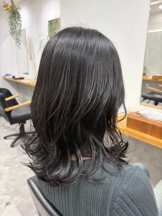 ミディアム Lino nanaのヘアスタイル