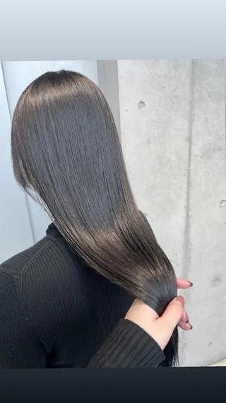 ロング カラー パーマ ヘアアレンジ 透明感カラー✂︎ /縮毛矯正/YUKAのヘアスタイル