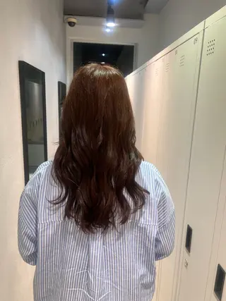 セミロング AI  /暖色/ ガーリーヘアのヘアスタイル