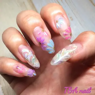 ミディアム ネイル T&A nailのネイルデザイン