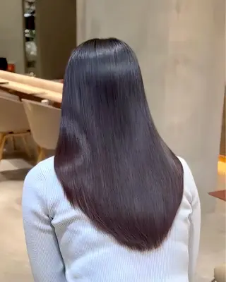 ミディアム 縮毛矯正Rina🩶 銀座のヘアスタイル