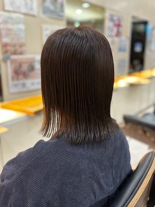 ミディアム 沖野 愛恵のヘアスタイル