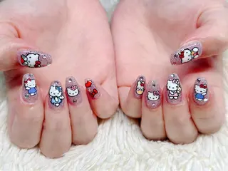ネイル パッチリオメメ Lianaのネイルデザイン