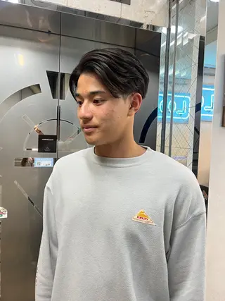 ショート メンズ 酒井 隆斗のヘアスタイル