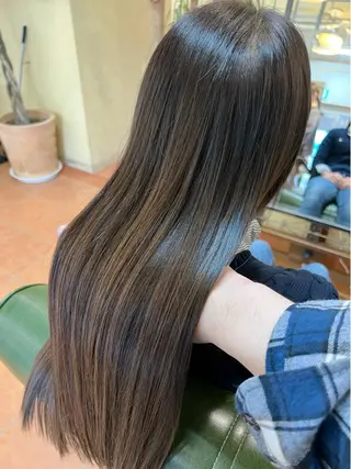 ロング カラー 石井 佑樹のヘアスタイル