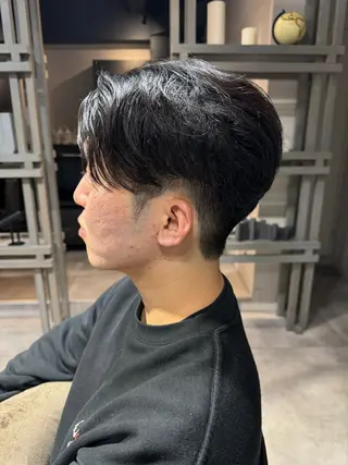 ミディアム パーマ メンズ 似合う髪型見つけます AYAKAのヘアスタイル