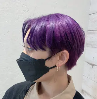 ショート カラー ヘアアレンジ アニメ髪・ウルフ🦇 樋口莉夏のヘアスタイル