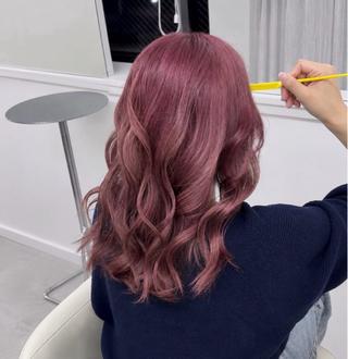 セミロング カラー 🎀 moyu🎀のヘアスタイル