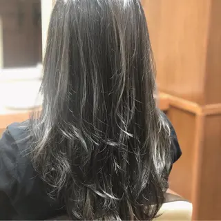 ロング ハイトーン得意😍 Lumiereのヘアスタイル