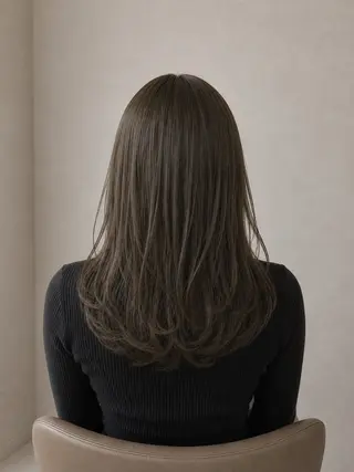 ロング 🫧透明感・オリーブ カラー🌿岡本ひろなのヘアスタイル