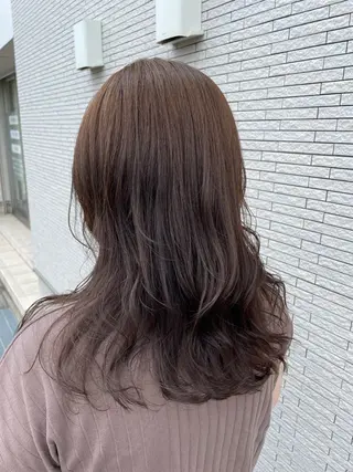 セミロング カラー CoCooN Hiromiのヘアスタイル