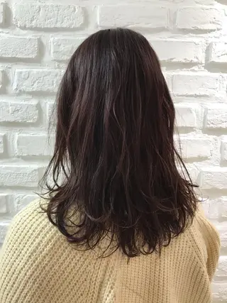 セミロング カラー 【暖色カラー特化】 中山由梨のヘアスタイル