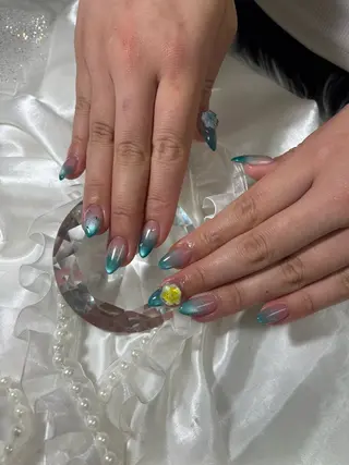 ネイル Riran°・*:. shikiのネイルデザイン