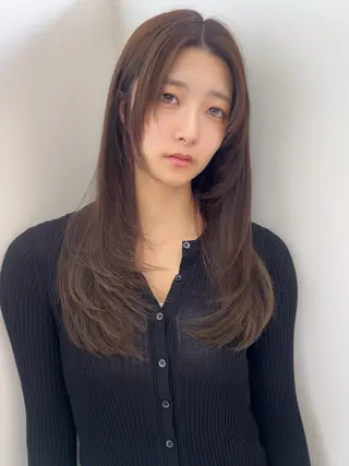 ロング vince. moekoのヘアスタイル