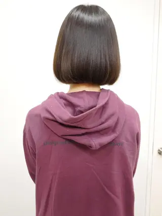 ミディアム 金澤 愛のヘアスタイル