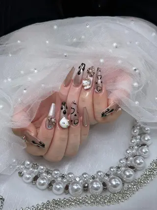ネイル Blingg NailStudioのネイルデザイン