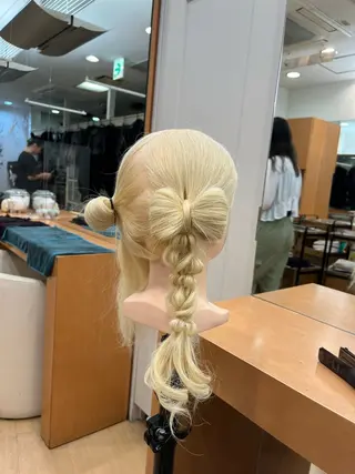 ヘアアレンジ LUNA🌙韓国ヘア 🌙レイヤーカットのヘアスタイル