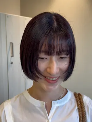 ショート カラー 𝘀𝗮𝗲 ⑅*/ 艶髪/ショートボブのヘアスタイル