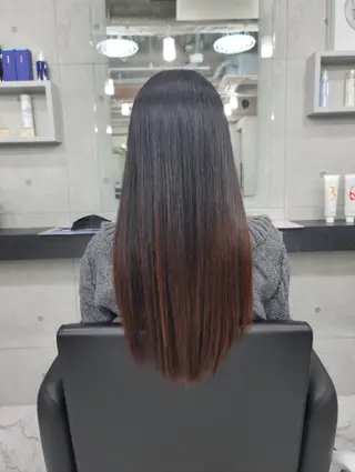 ロング カラー ❇️安達 優心❇️ レイヤー/艶髪特化のヘアスタイル