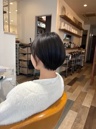 ショート 中山 海舟のヘアスタイル