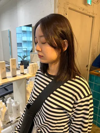 ミディアム カラー ナチュラル大人っぽい スタイル MAORIのヘアスタイル