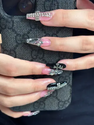 ネイル サリー ネイル　ラボのネイルデザイン